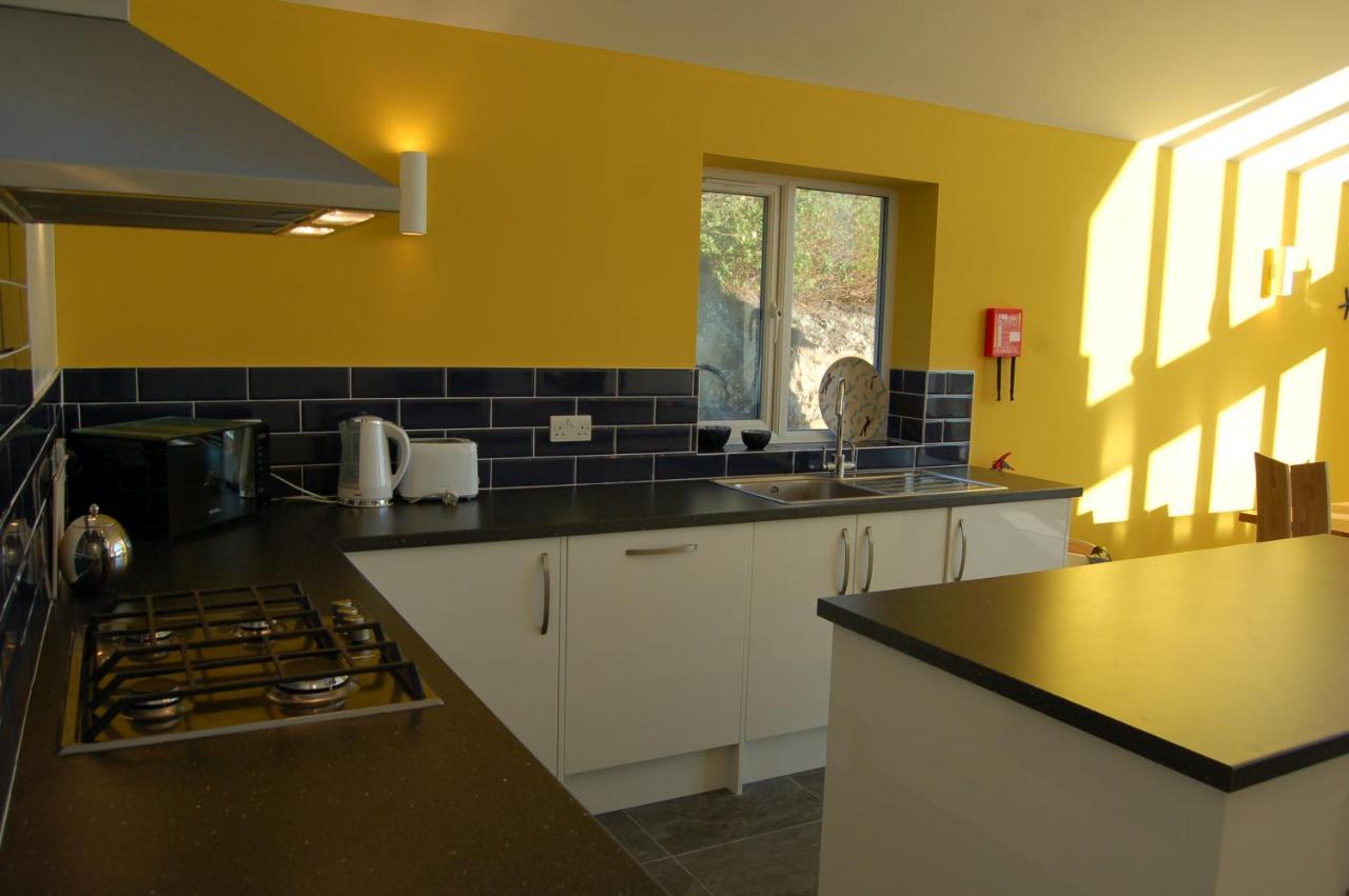 Beautiful, Modern Villa 5 Mins Walk From The Stunning Bay At Trearddur Holyhead Bagian luar foto